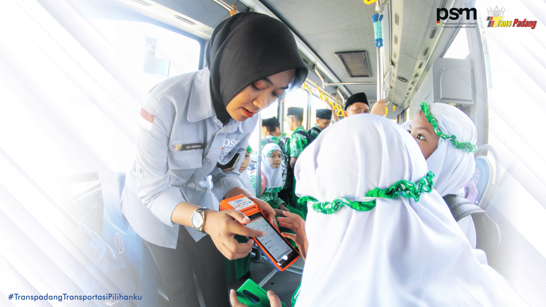 Pramugara Trans Padang